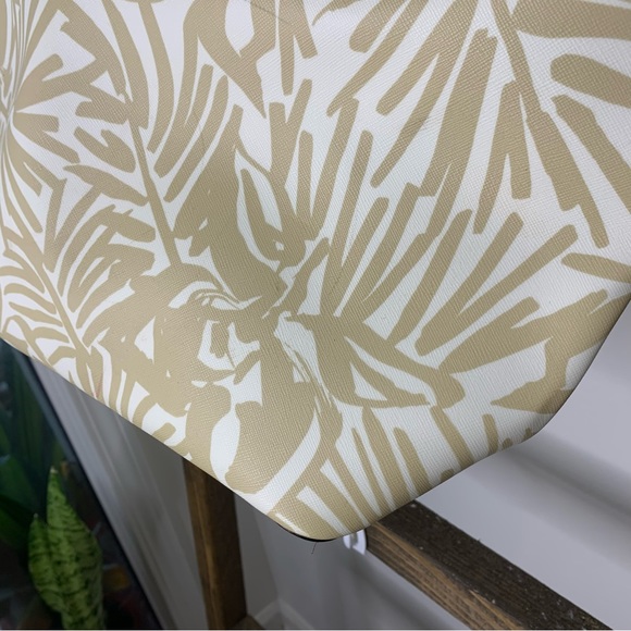 Kate Spade Palm Printed Tote Bag - Picture 16 of 16